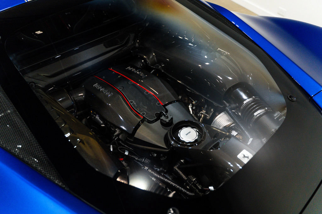 Used 2020 Ferrari 488 Pista Coupe RWD image 6