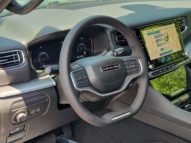 New 2026 Jeep Grand Wagoneer Limited AWD/4WD image 7