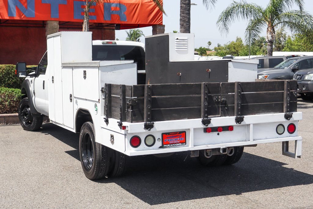 Used 2013 Ford F550 2WD Crew Cab Super Duty w/ Payload Upgrade Pkg image 7