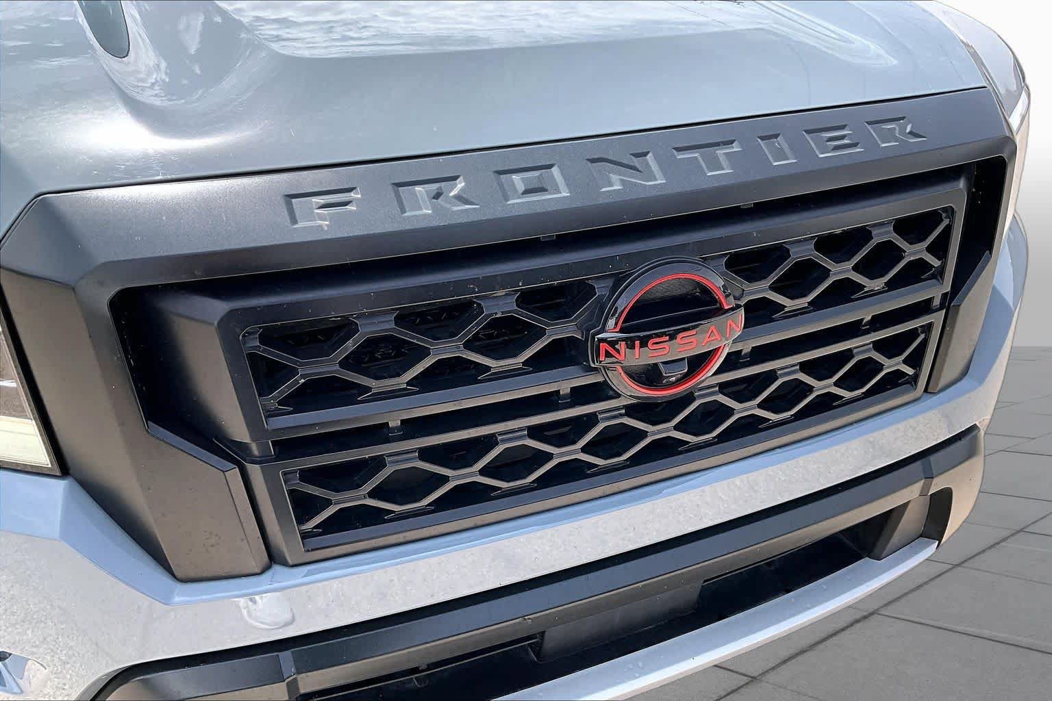Used 2024 Nissan Frontier PRO-4X w/ Pro Premium Package AWD/4WD image 30