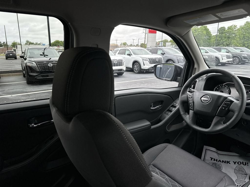 New 2026 Nissan Frontier SV AWD/4WD image 15