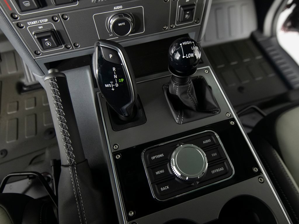 New 2026 INEOS Grenadier Fieldmaster Edition AWD/4WD image 27