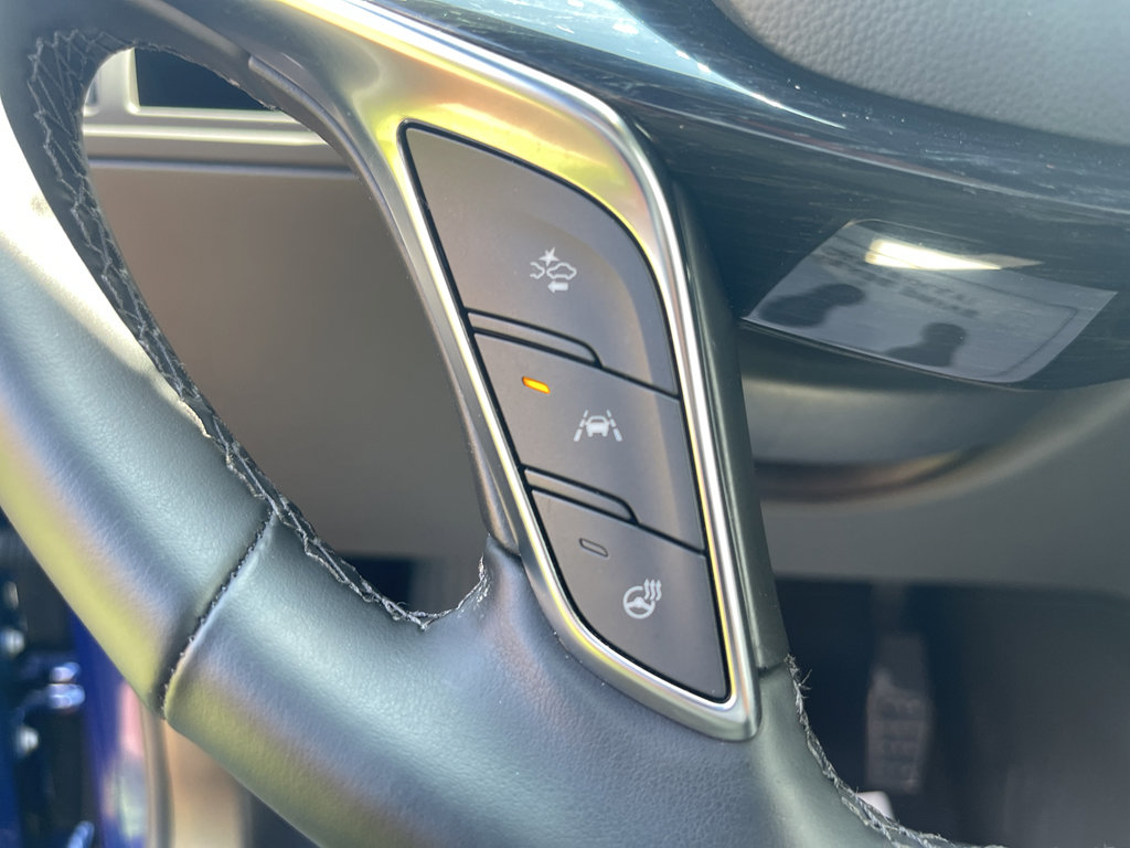 Used 2025 Cadillac XT5 Premium Luxury image 28