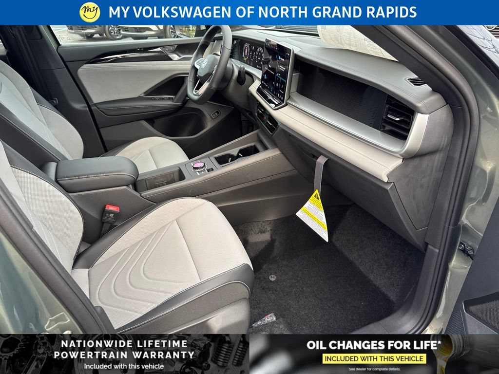 New 2026 Volkswagen Tiguan SE R-Line AWD/4WD image 20