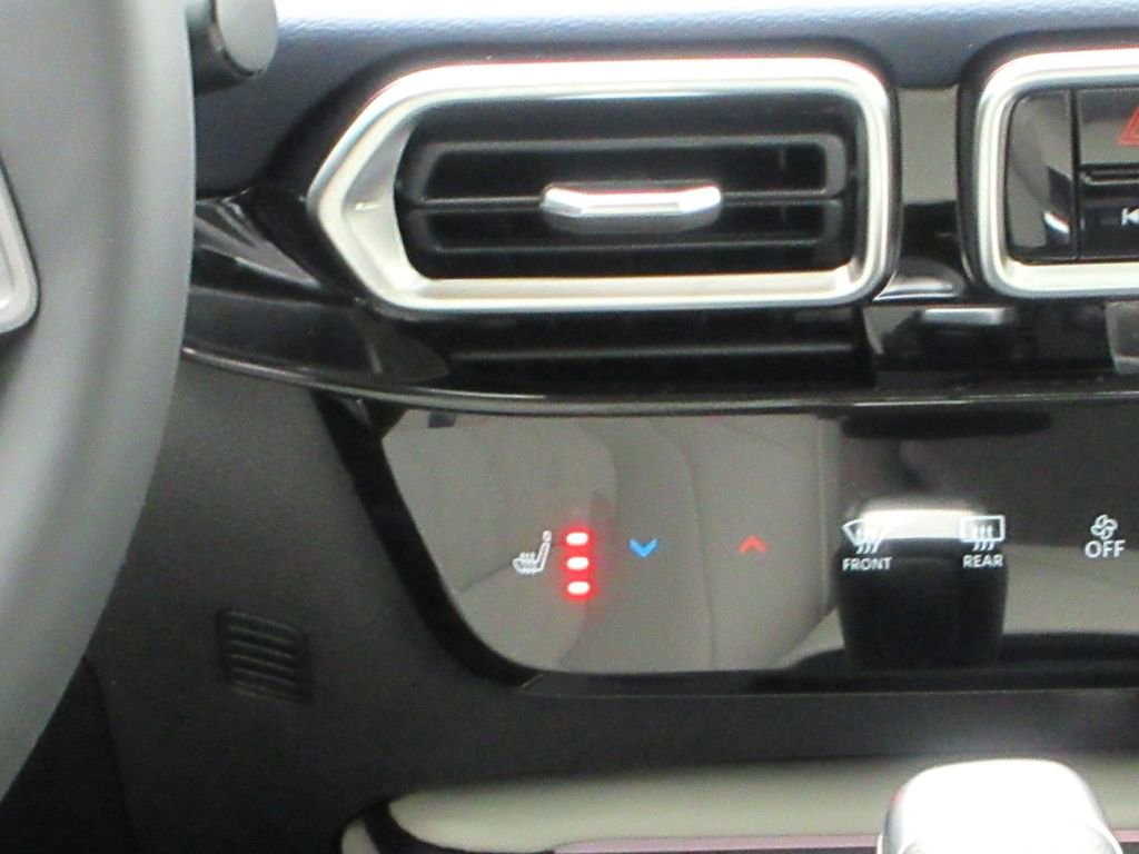 New 2026 Nissan Sentra SL w/ Floor Mat Package image 17