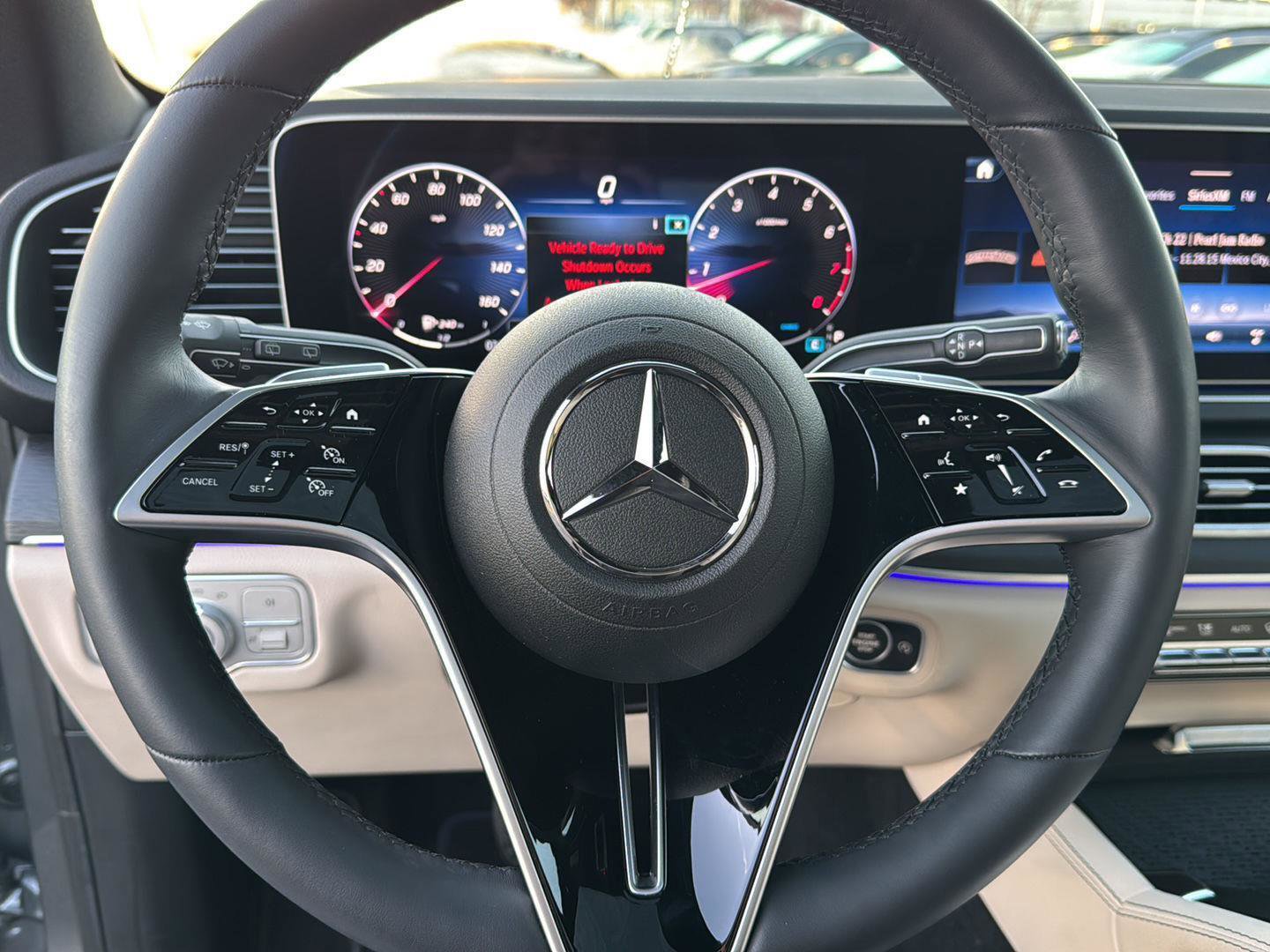 Used 2024 Mercedes-Benz GLE 350 4MATIC image 17