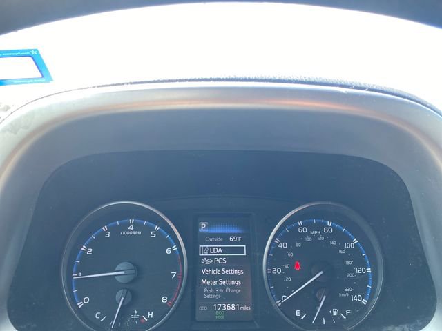Used 2017 Toyota RAV4 LE w/ Carpet Mat Package image 23