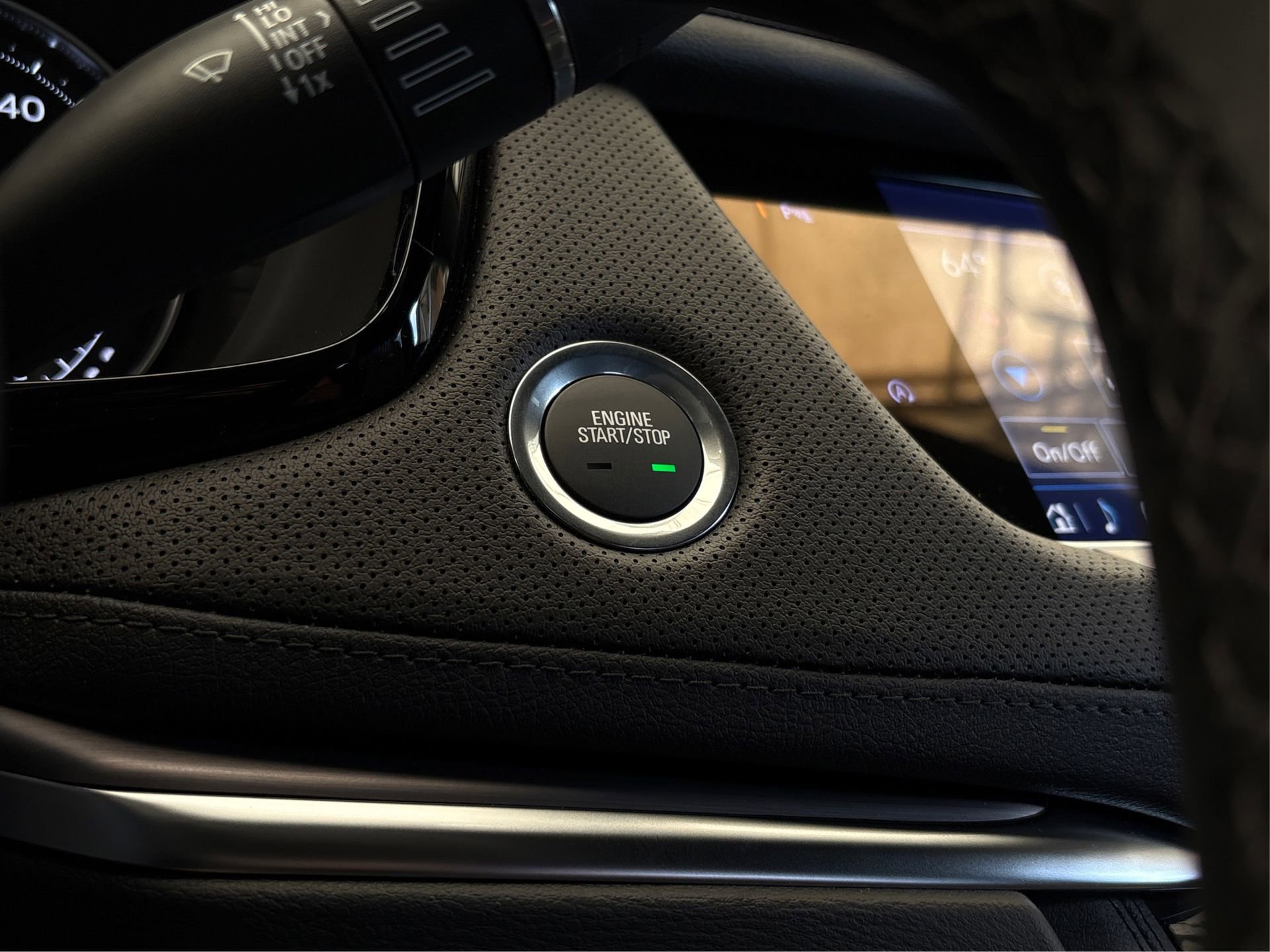 New 2026 Cadillac XT5 Luxury image 27