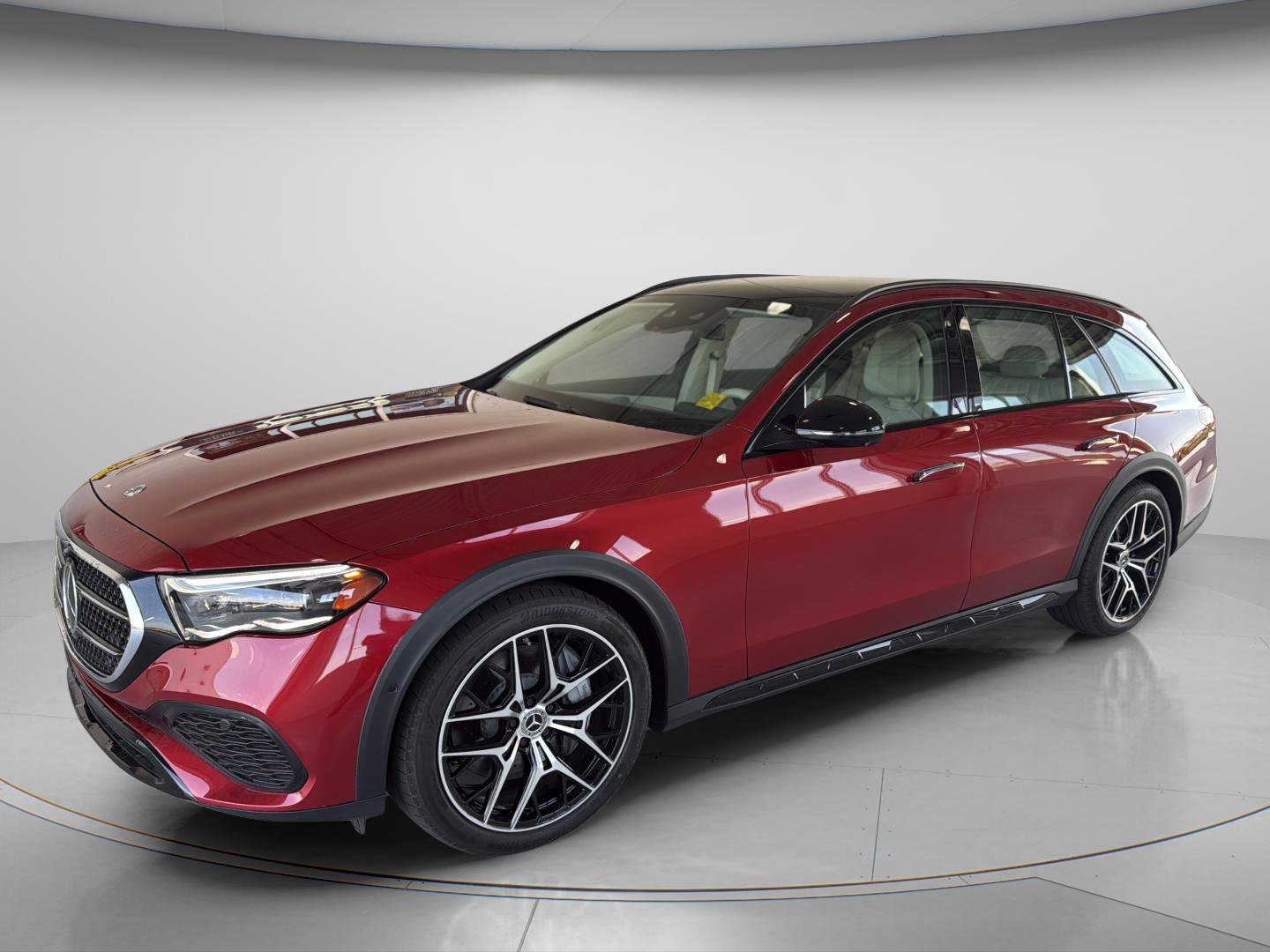 Certified 2024 Mercedes-Benz E 450 4MATIC All-Terrain Wagon image 4
