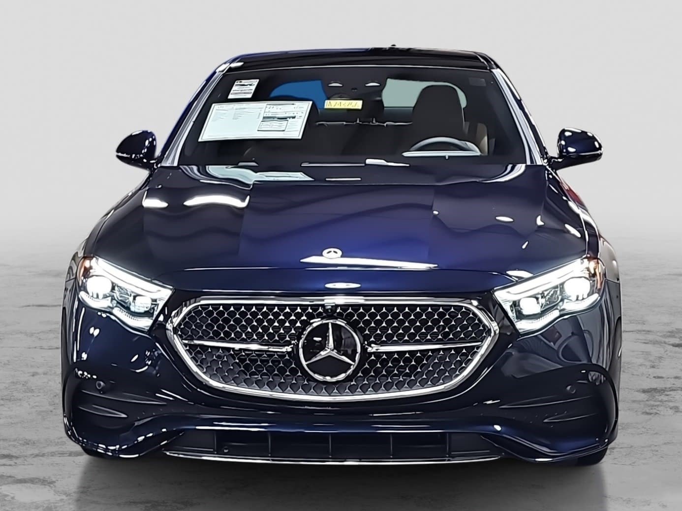 New 2026 Mercedes-Benz E 350 4MATIC Sedan image 2