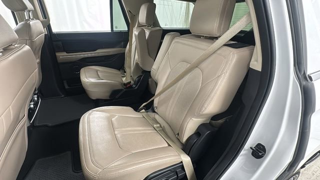 Used 2024 Ford Expedition Limited image 12