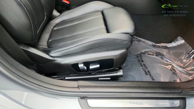 Used 2023 BMW 330i Sedan w/ Driving Assistance Package RWD image 41