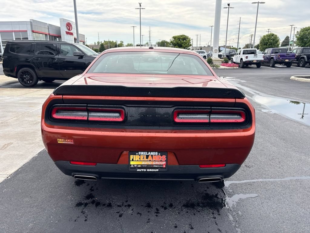 Used 2021 Dodge Challenger SXT w/ Driver Convenience Group AWD/4WD image 4