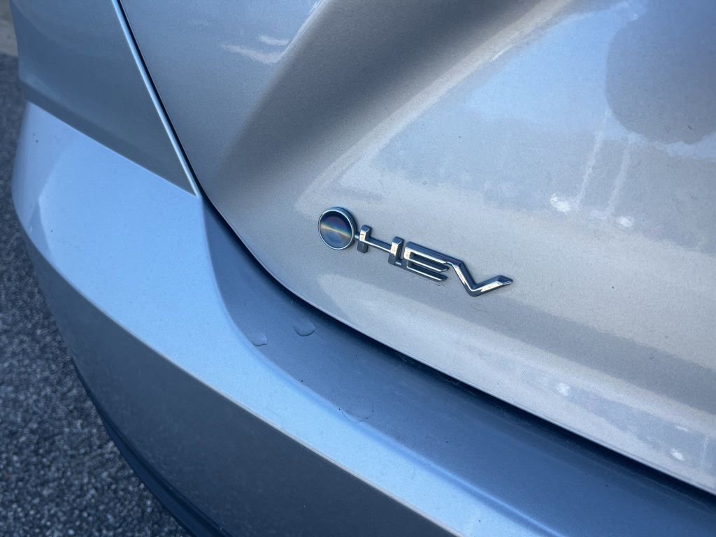 Used 2025 Toyota Camry LE image 26