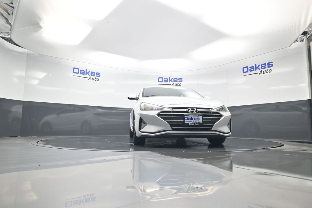 Used 2020 Hyundai Elantra SEL w/ Winter Weather Package image 38