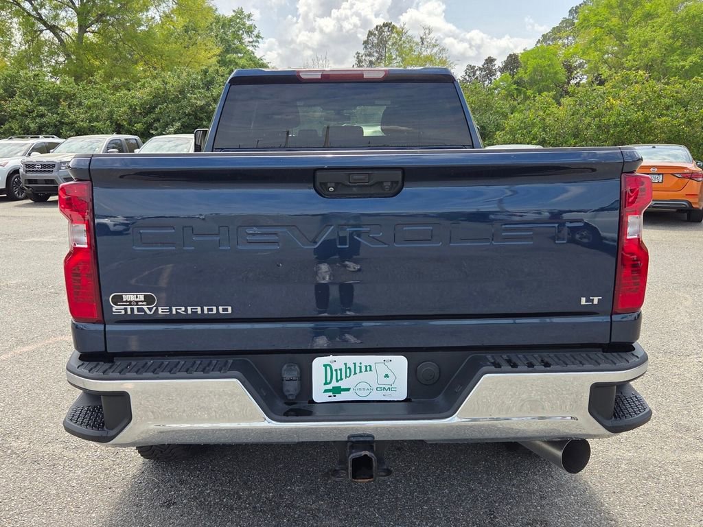 Certified 2022 Chevrolet Silverado 2500 LT w/ Convenience Package image 9