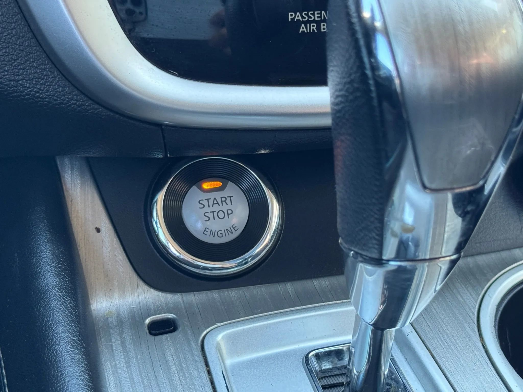 Used 2017 Nissan Murano SV image 31