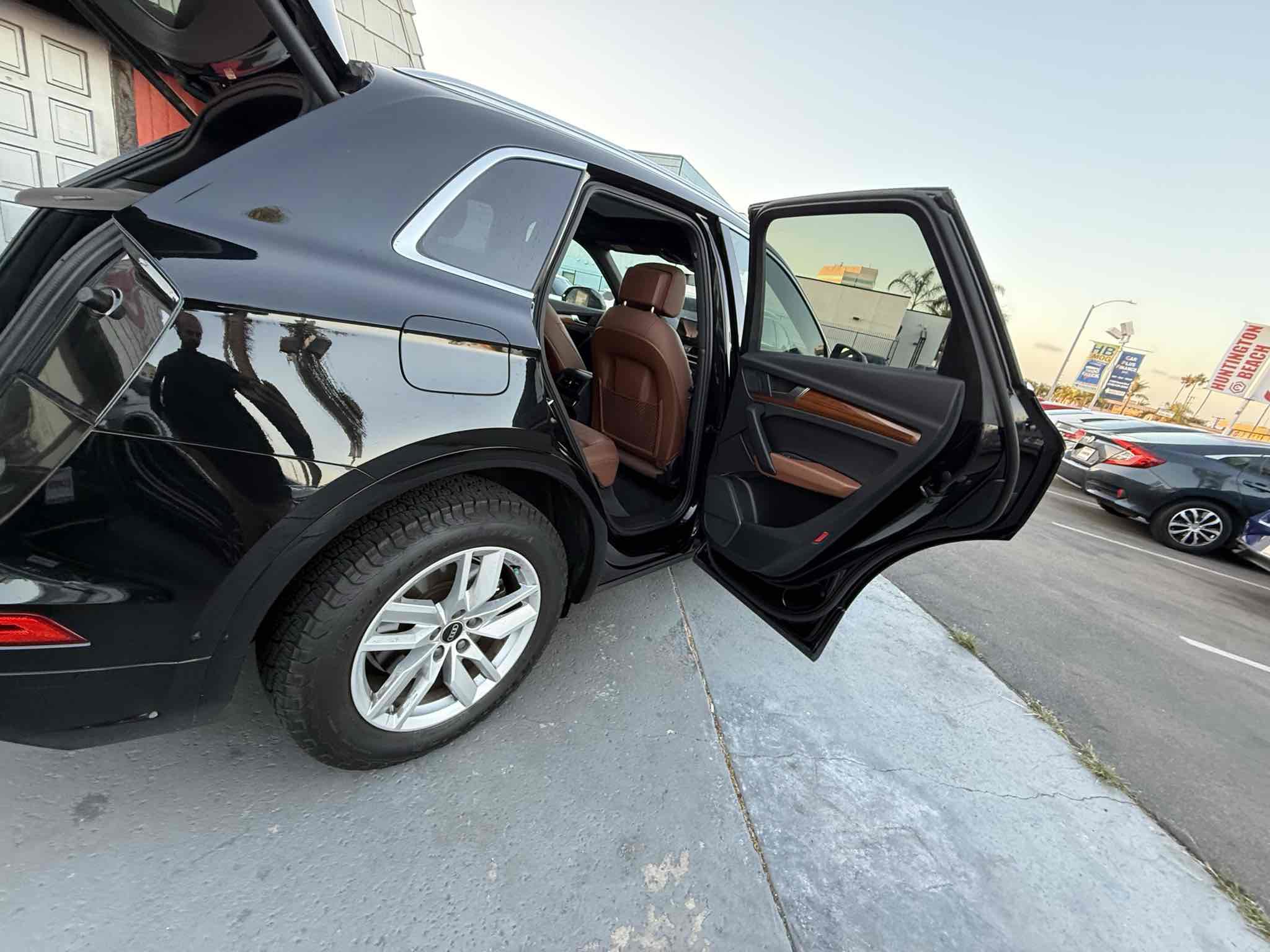 Used 2022 Audi Q5 2.0T Premium w/ Convenience Package image 61