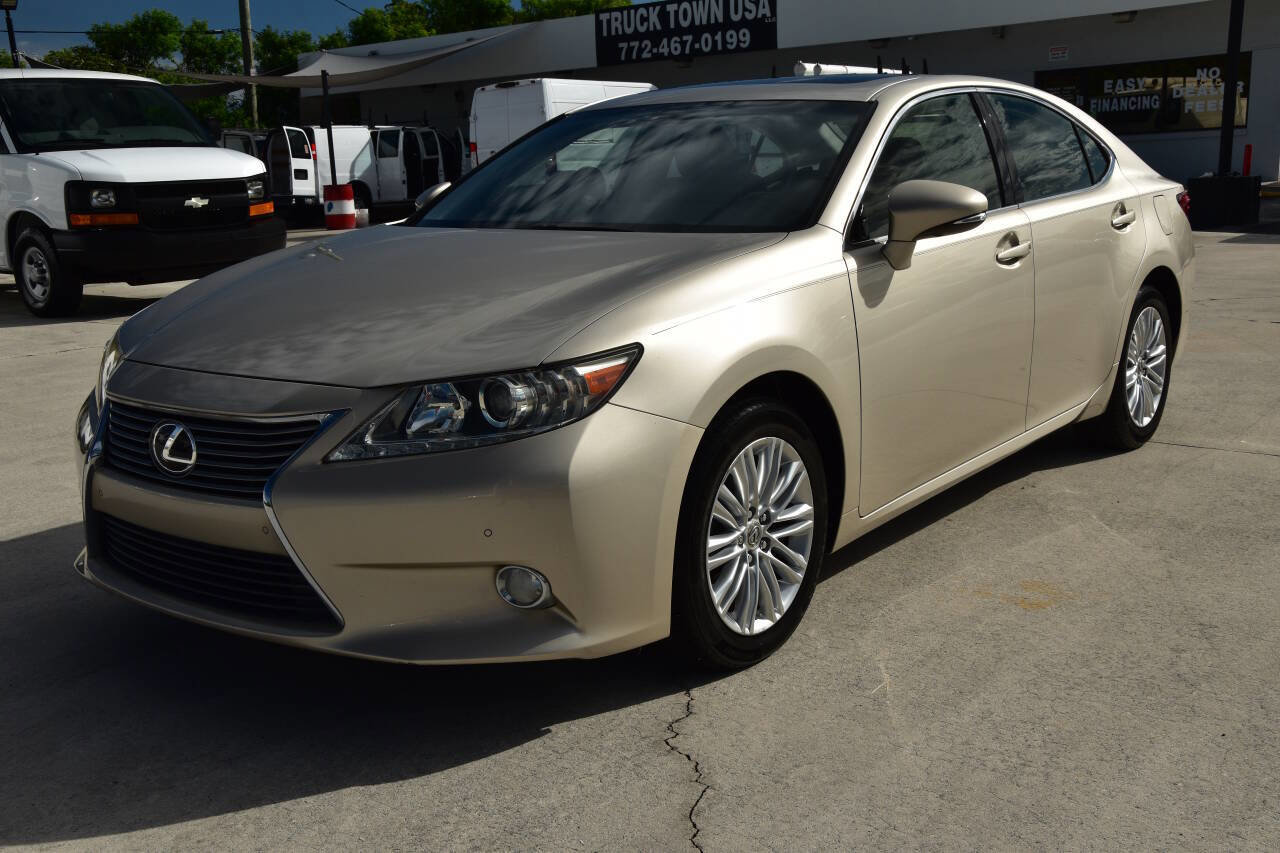 Used 2013 Lexus ES 350 image 3