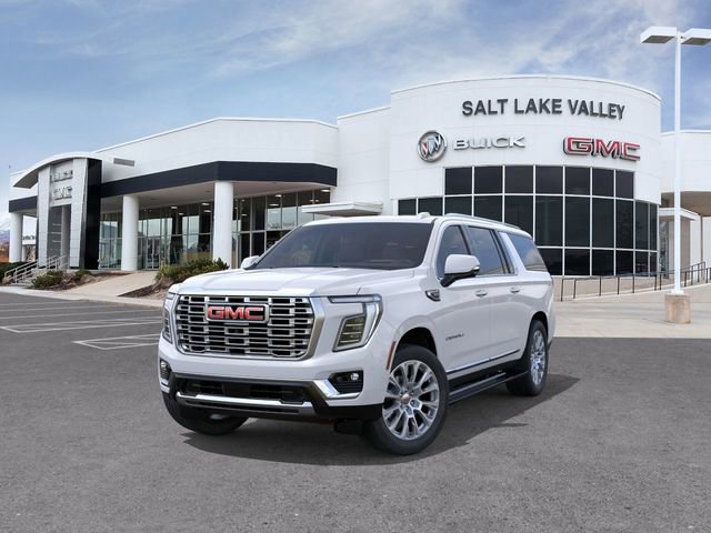 New 2026 GMC Yukon XL Denali w/ Denali Reserve Package AWD/4WD image 8
