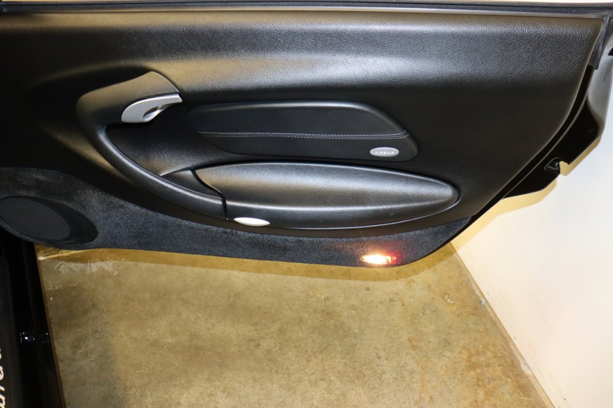 Used 2003 Porsche 911 Carrera image 32