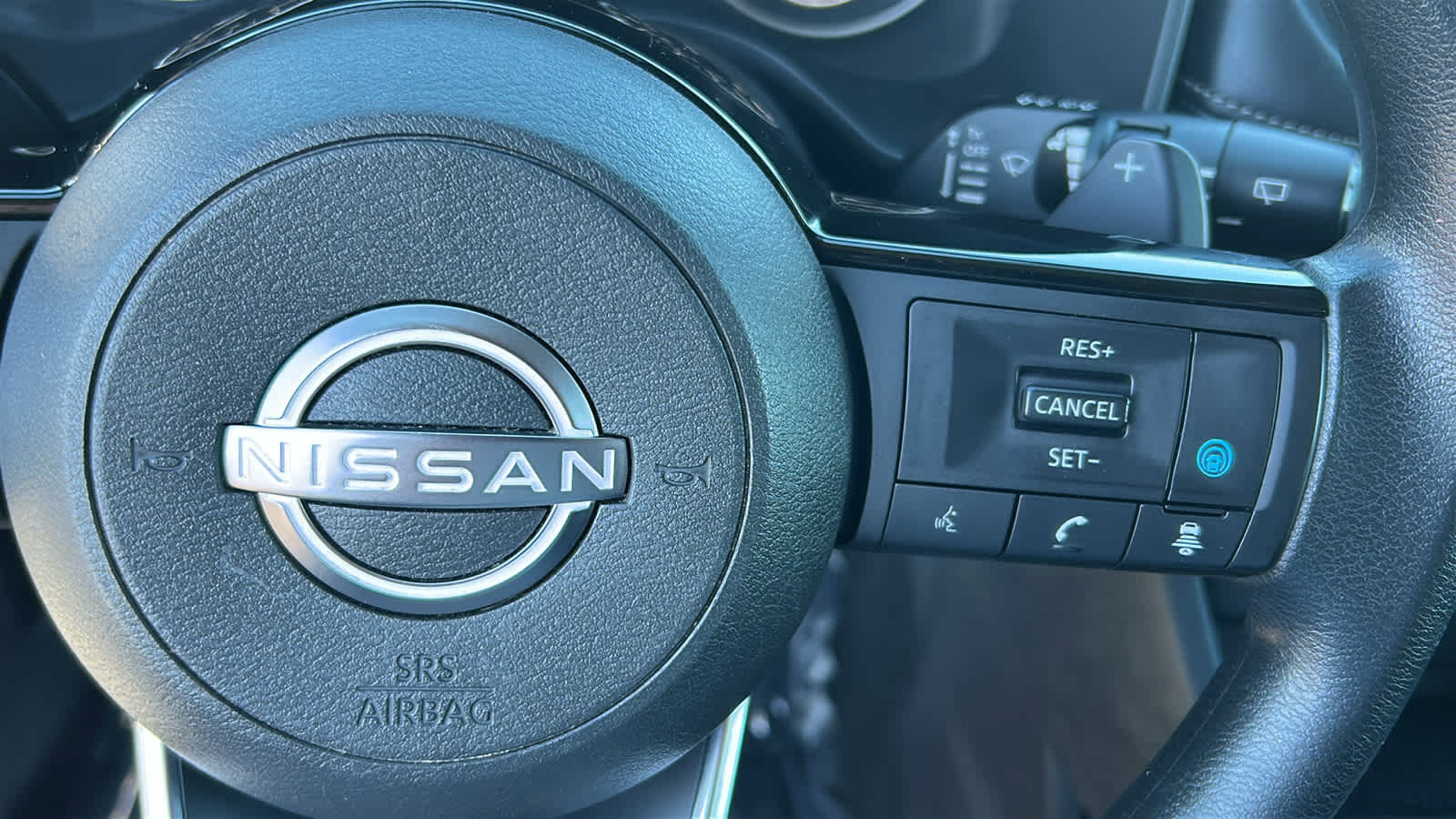 Used 2023 Nissan Rogue SV AWD/4WD image 20