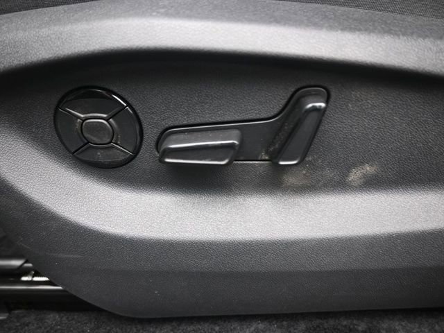 New 2026 Volkswagen Tiguan SE R-Line image 33