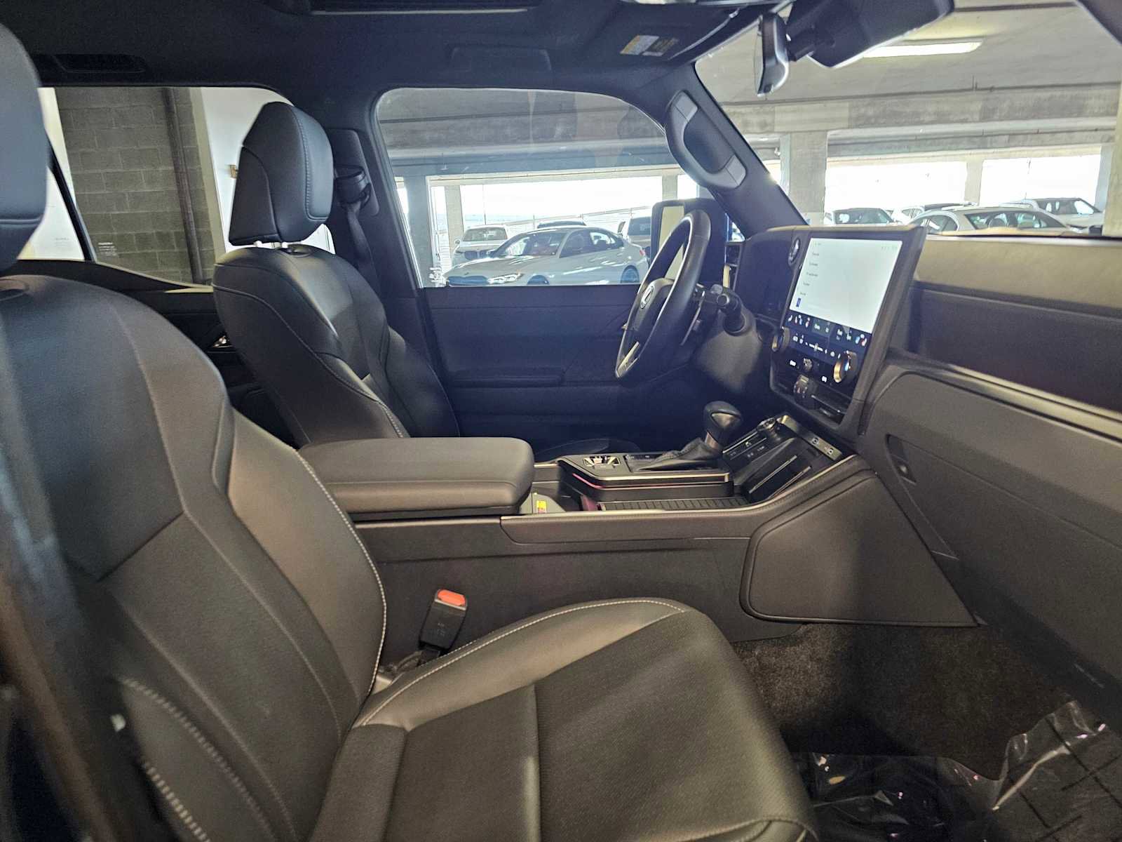 Used 2024 Lexus GX 550 w/ Accessory Package (Z1) image 42