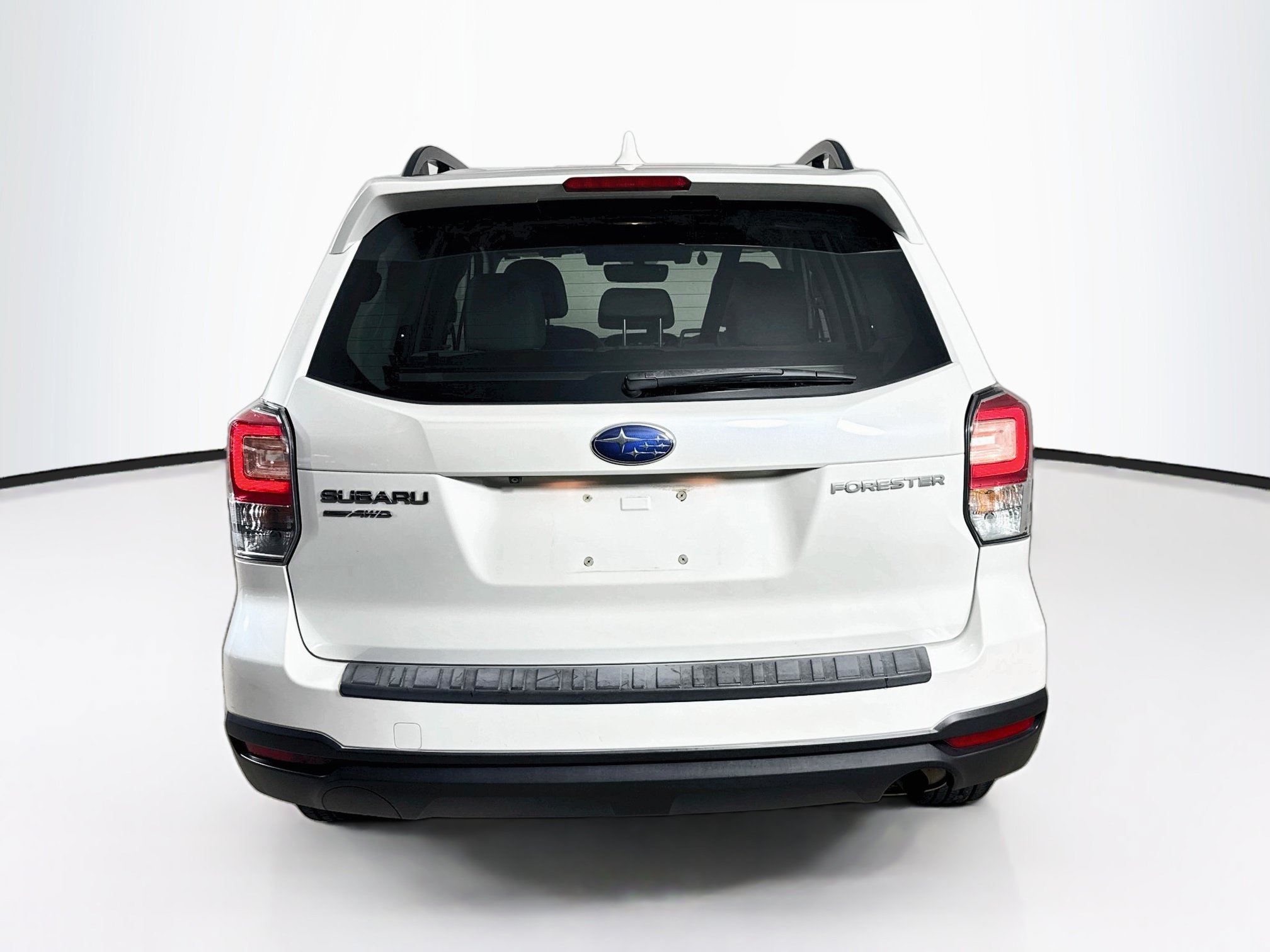 Used 2017 Subaru Forester 2.5i Premium AWD/4WD image 31