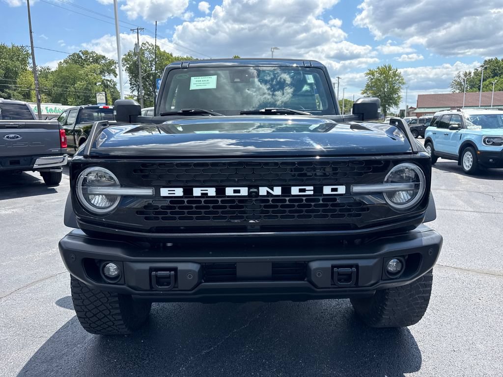 Used 2023 Ford Bronco Wildtrak AWD/4WD image 3
