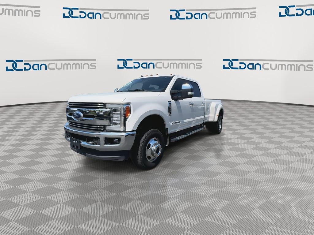 Used 2019 Ford F350 Lariat w/ Lariat Ultimate Package image 4