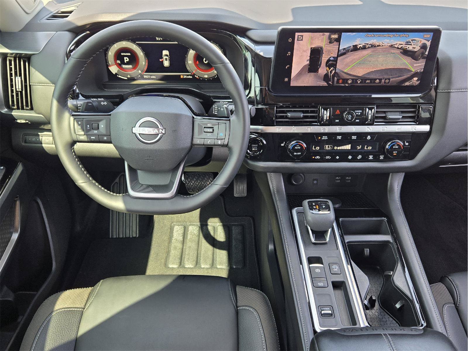 Used 2026 Nissan Pathfinder SL w/ SL Premium Package FWD image 25