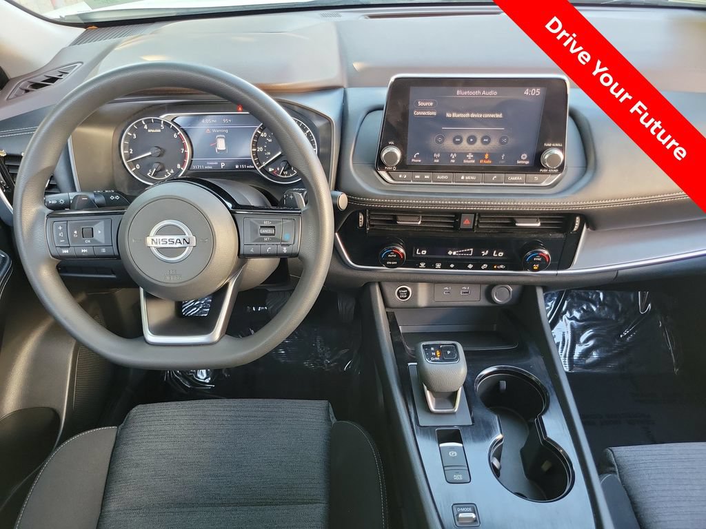 Certified 2021 Nissan Rogue SV FWD image 4