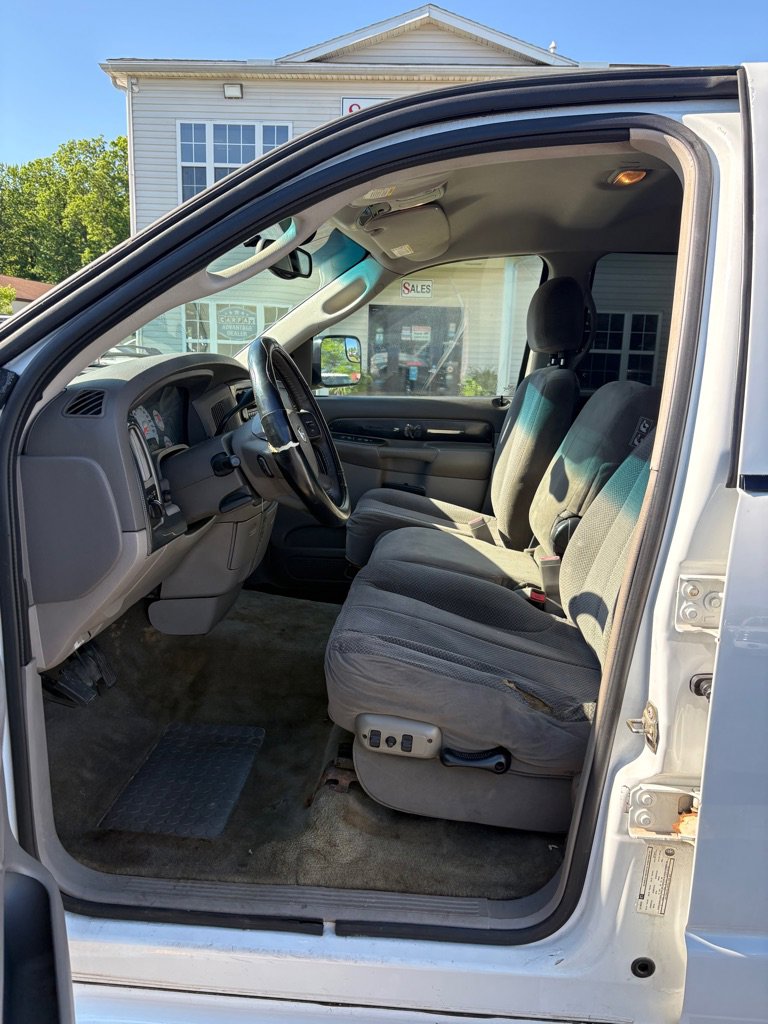 Used 2005 Dodge Ram 1500 Truck SLT RWD image 9