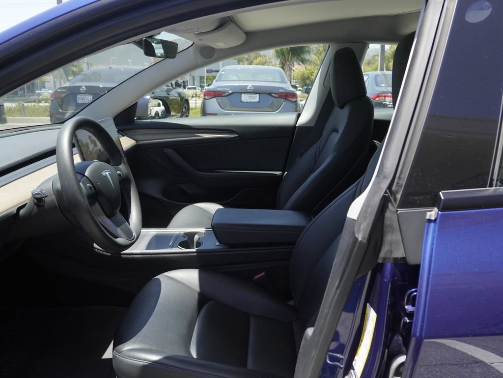 Used 2023 Tesla Model 3 Standard Range RWD image 15
