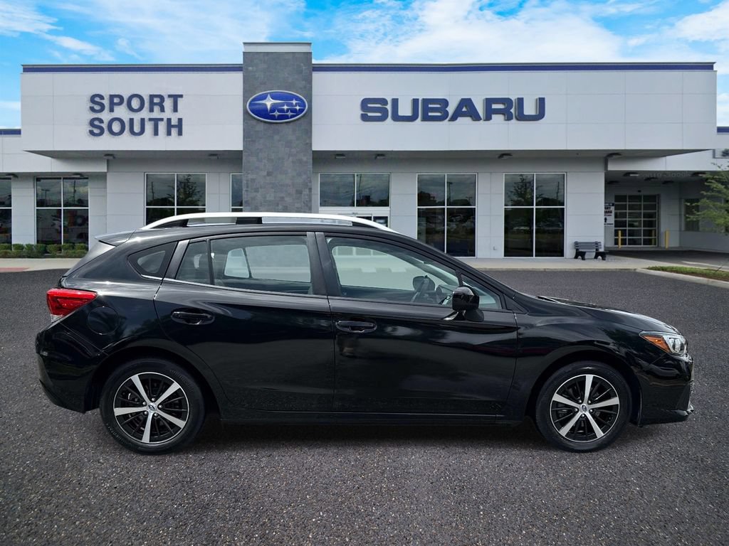 Used 2023 Subaru Impreza 2.0i Premium AWD/4WD image 2