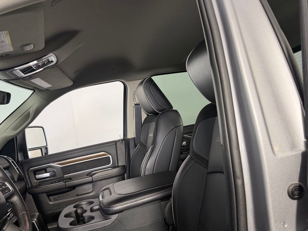 Used 2024 RAM 2500 Laramie w/ Safety Group AWD/4WD image 22