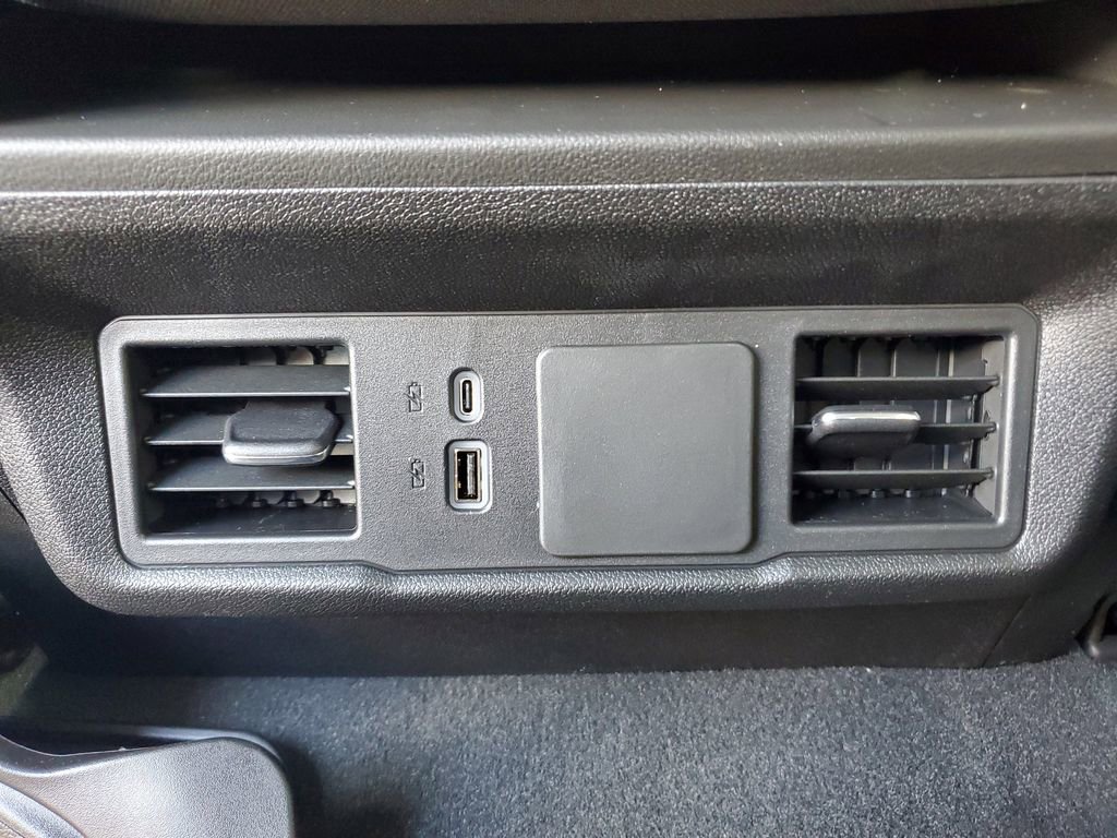 New 2026 Chevrolet Silverado 1500 Custom Trail Boss w/ LPO, Dark Essentials Package image 12