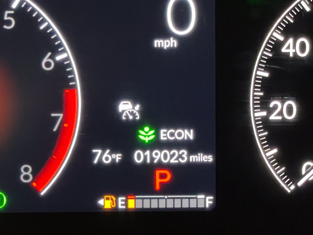 Used 2025 Honda Pilot EX-L image 29