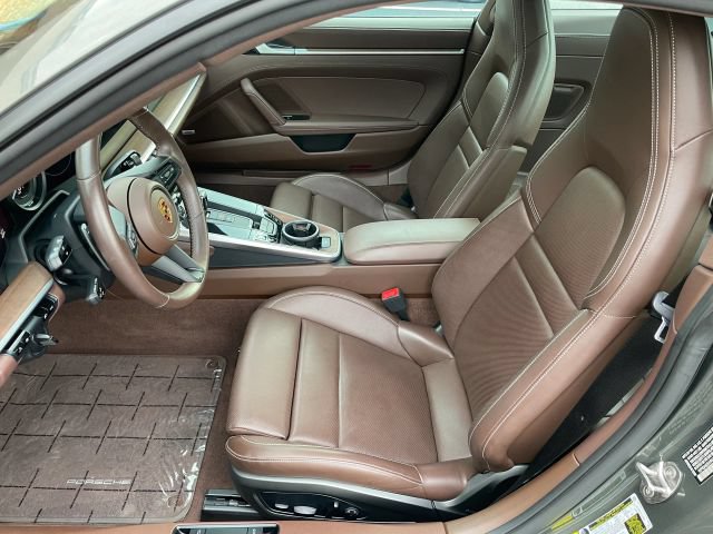 Used 2021 Porsche 911 Carrera 4S AWD/4WD image 20