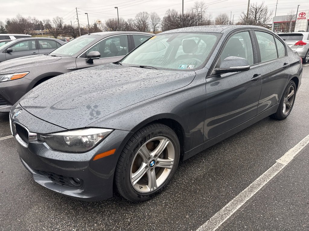 Used 2015 BMW 320i xDrive Sedan image 4