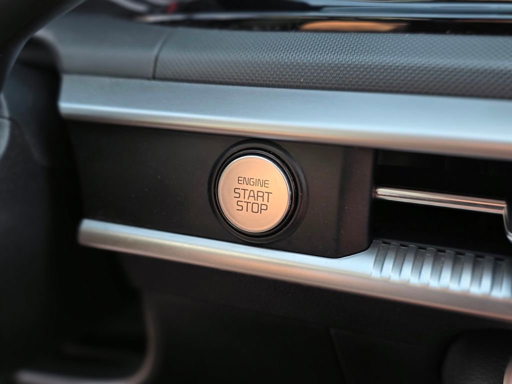 Used 2023 Kia K5 GT-Line w/ GT-Line Premium Package image 33