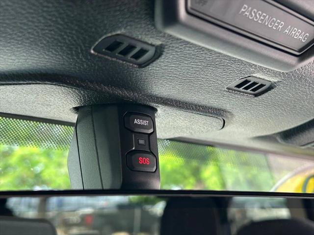 Certified 2018 Jeep Wrangler Unlimited Sahara AWD/4WD image 31