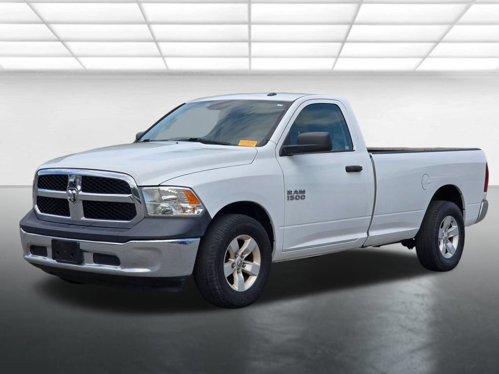 Used 2018 RAM 1500 Express RWD image 2