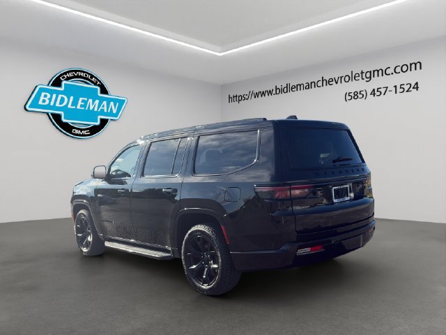 Used 2024 Jeep Wagoneer Series II AWD/4WD image 5