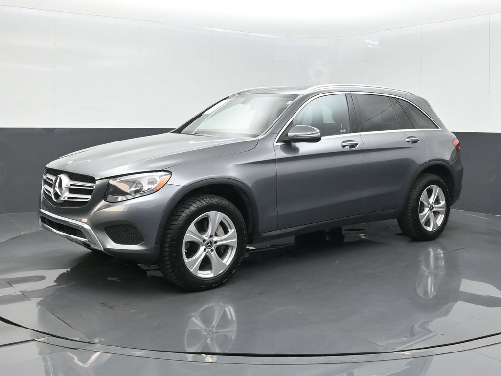 Used 2017 Mercedes-Benz GLC 300 4MATIC image 1