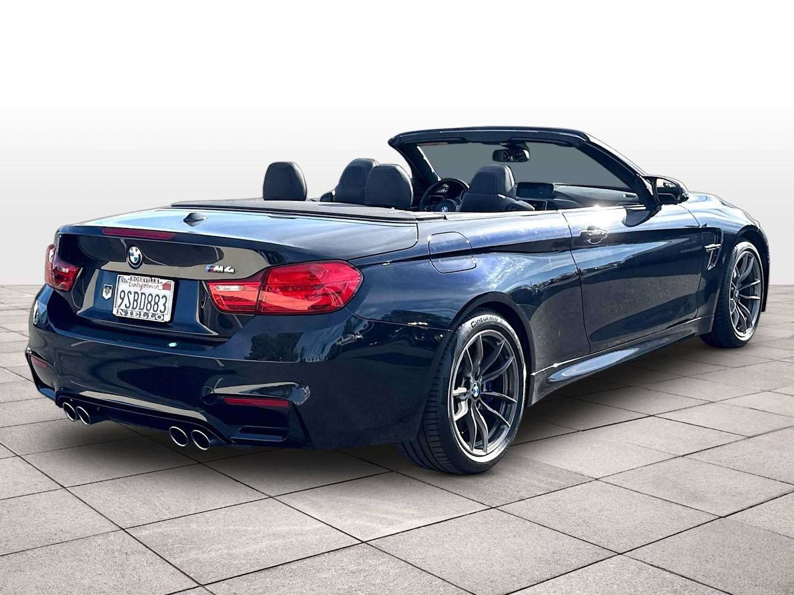 Used 2017 BMW M4 Convertible RWD image 14