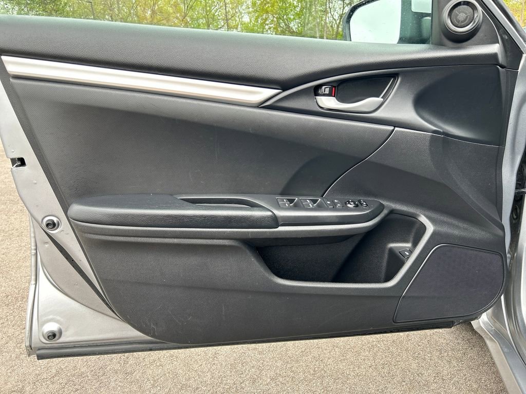 Used 2020 Honda Civic Sport image 16