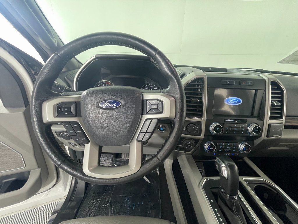 Used 2019 Ford F150 Lariat w/ Equipment Group 502A Luxury AWD/4WD image 14