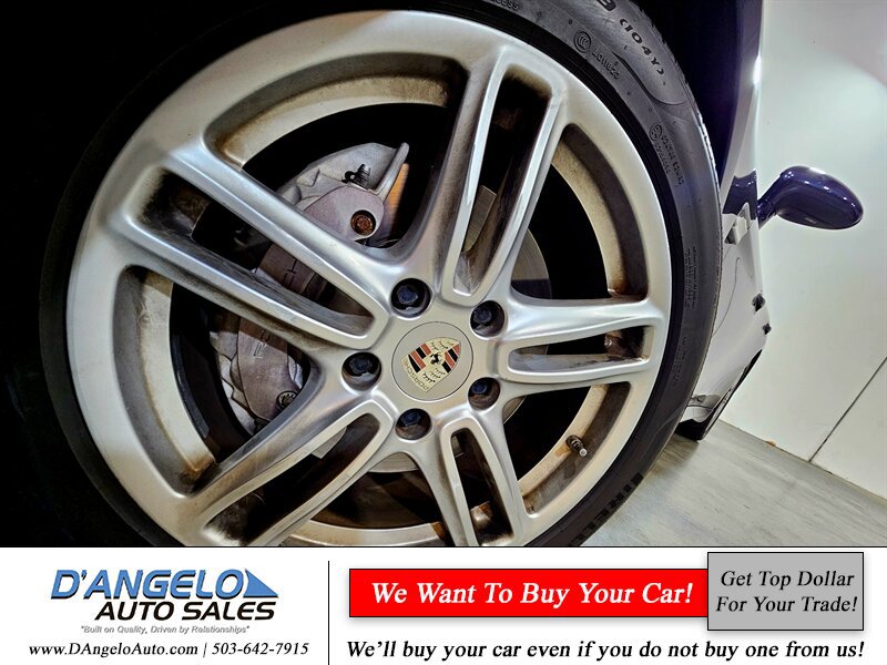 Used 2012 Porsche Panamera w/ Premium Pkg image 13